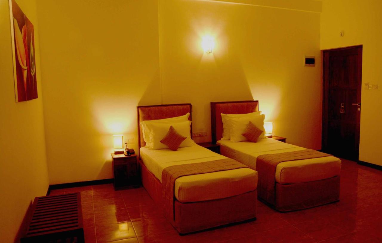 Sole Luna Resort & Spa Tangalle Exterior photo