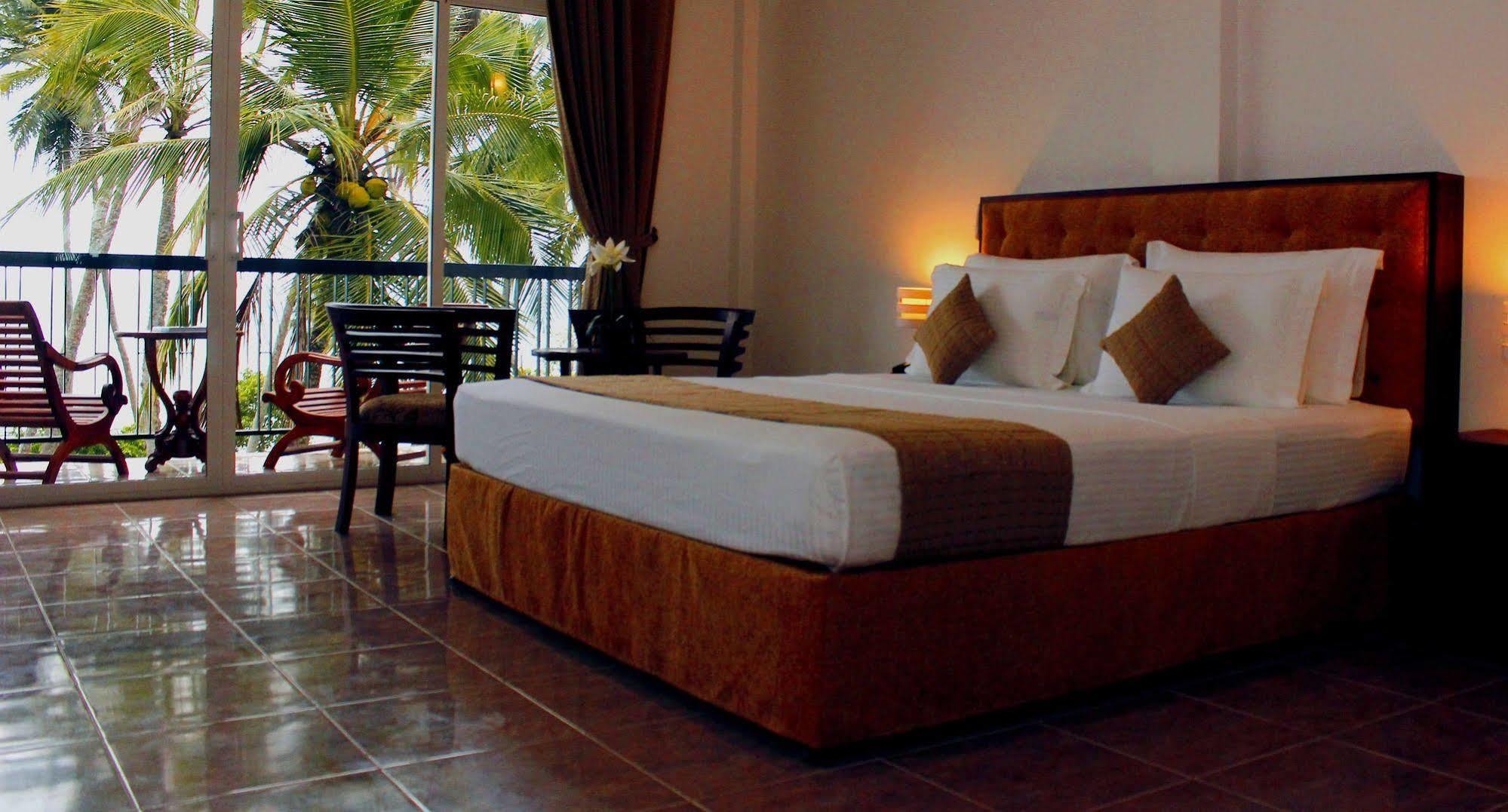 Sole Luna Resort & Spa Tangalle Exterior photo